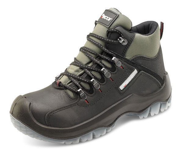 BEESWIFT TRAXION BOOT BLACK 06.5